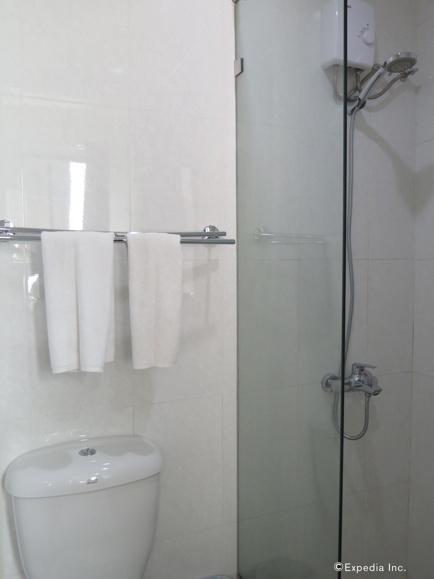 טאגבילראן סיטי 717 Cesar Place Hotel מראה חיצוני תמונה