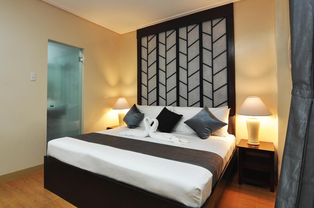 טאגבילראן סיטי 717 Cesar Place Hotel מראה חיצוני תמונה
