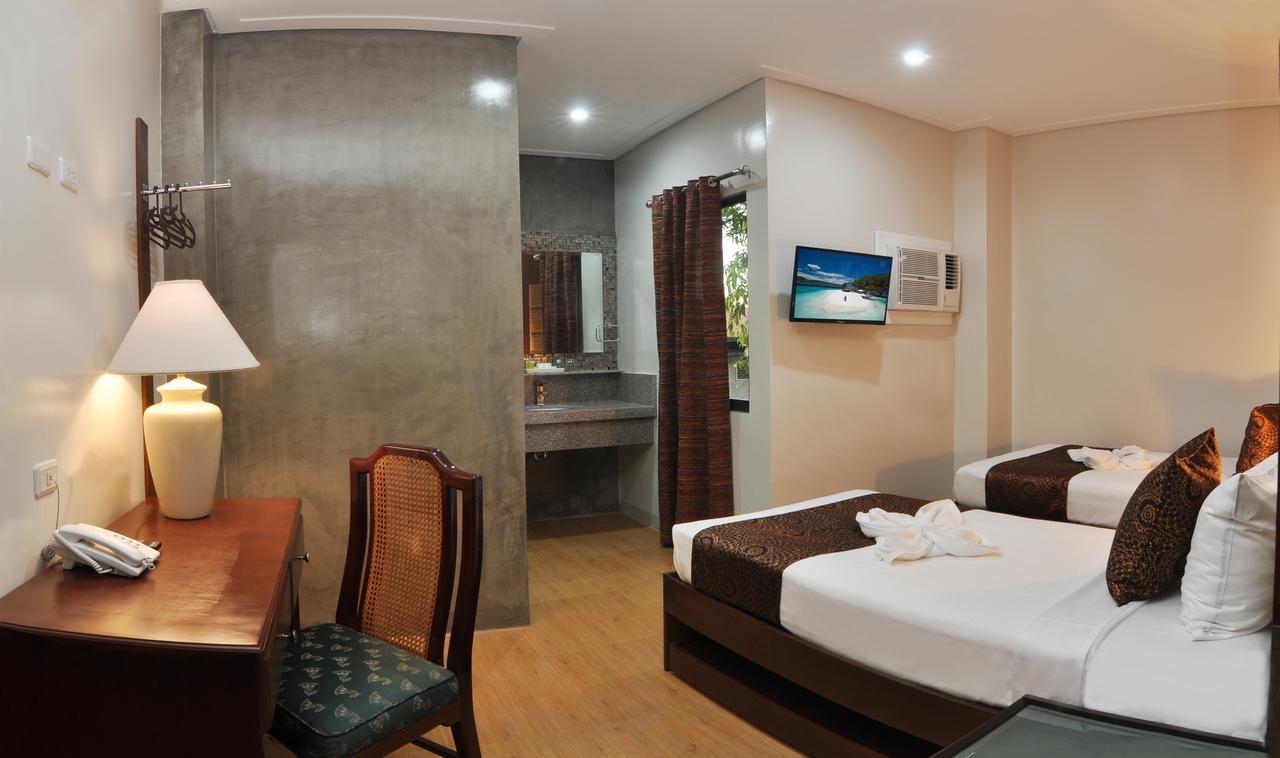 טאגבילראן סיטי 717 Cesar Place Hotel מראה חיצוני תמונה