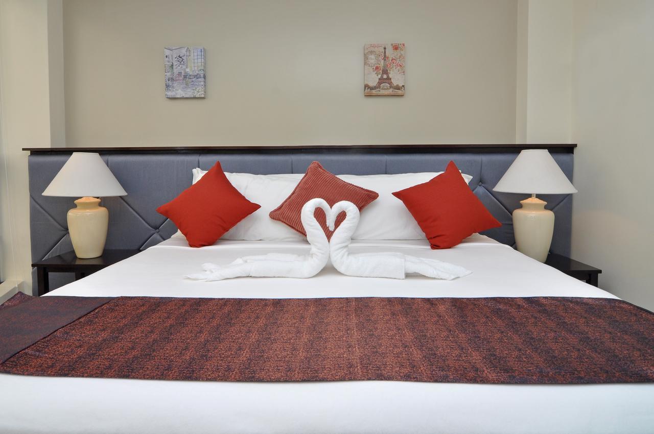 טאגבילראן סיטי 717 Cesar Place Hotel מראה חיצוני תמונה