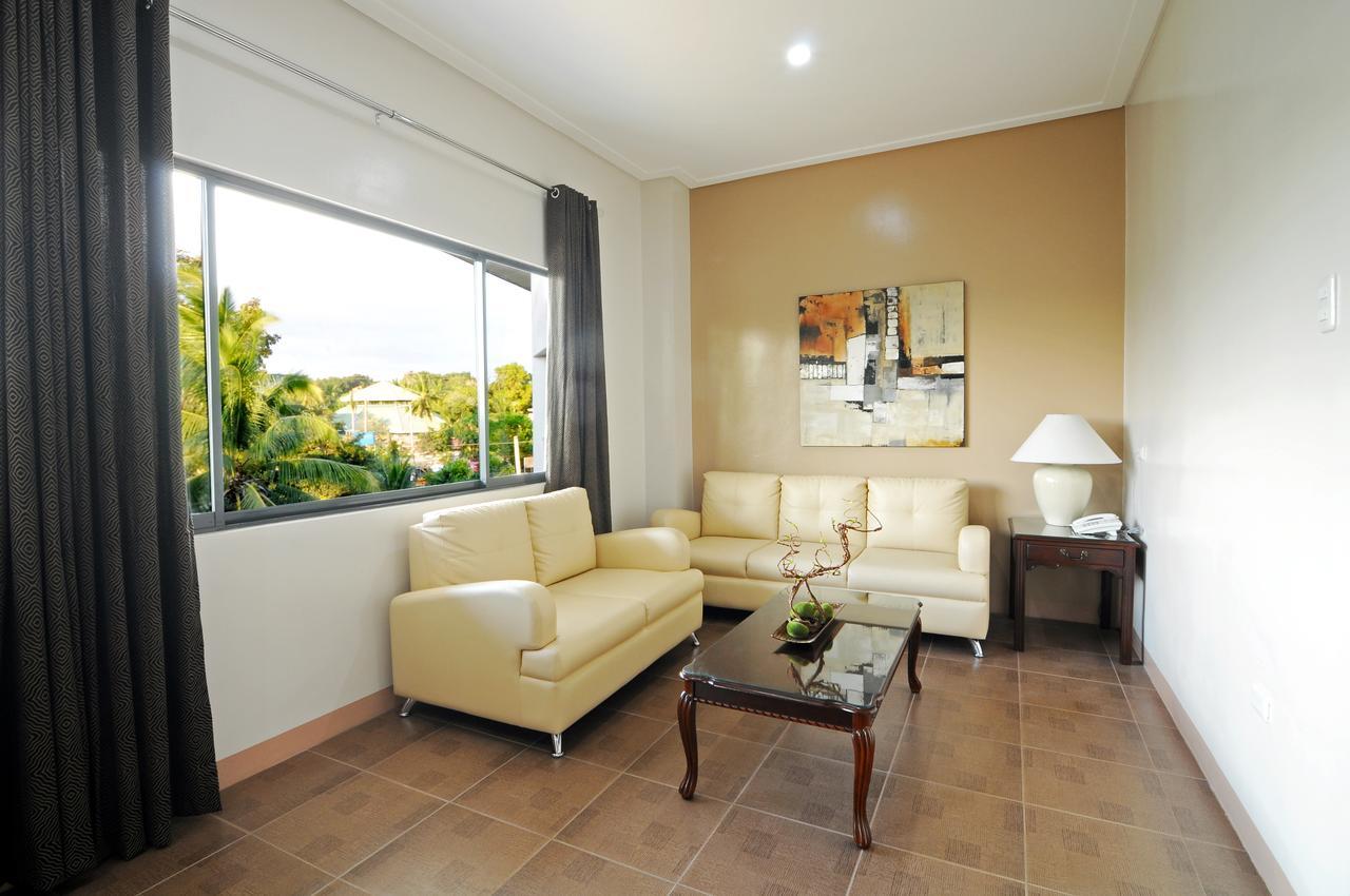 טאגבילראן סיטי 717 Cesar Place Hotel מראה חיצוני תמונה