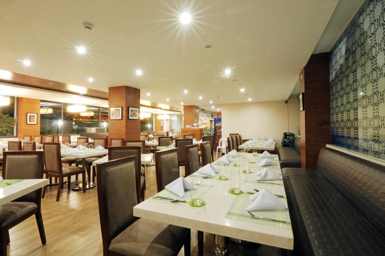 טאגבילראן סיטי 717 Cesar Place Hotel מראה חיצוני תמונה