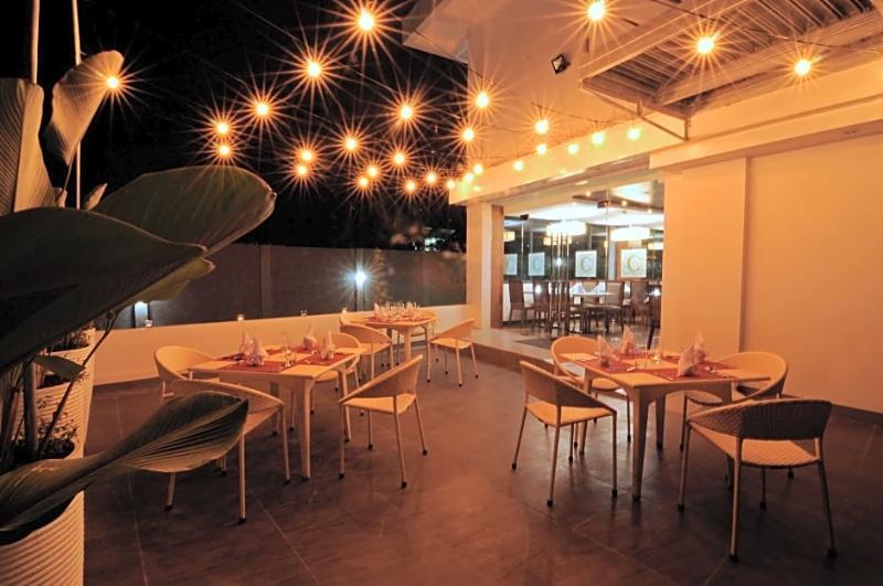 טאגבילראן סיטי 717 Cesar Place Hotel מראה חיצוני תמונה